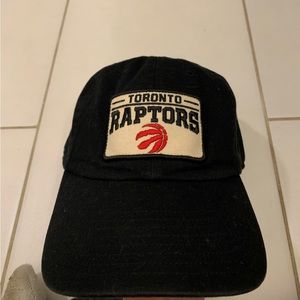 resizable toronto raptors hat
